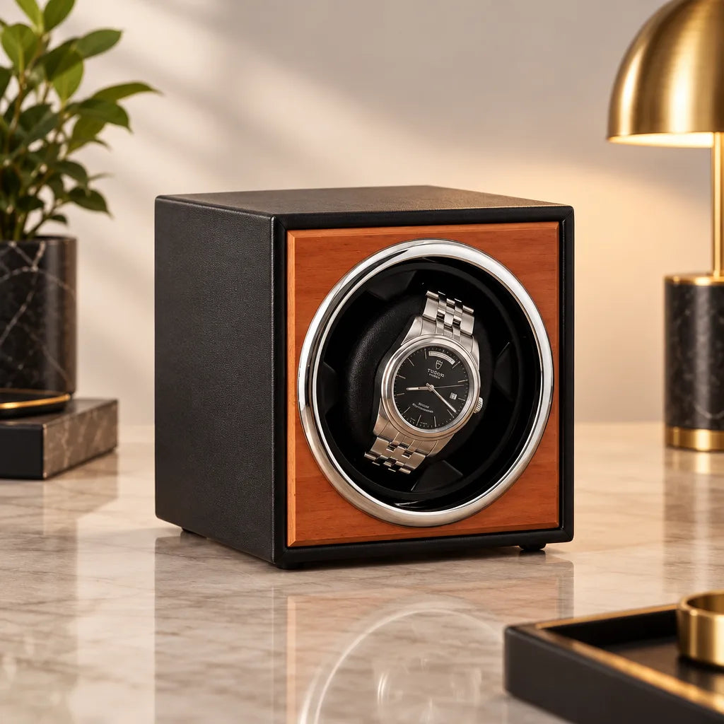 Remontoir montre cube bois