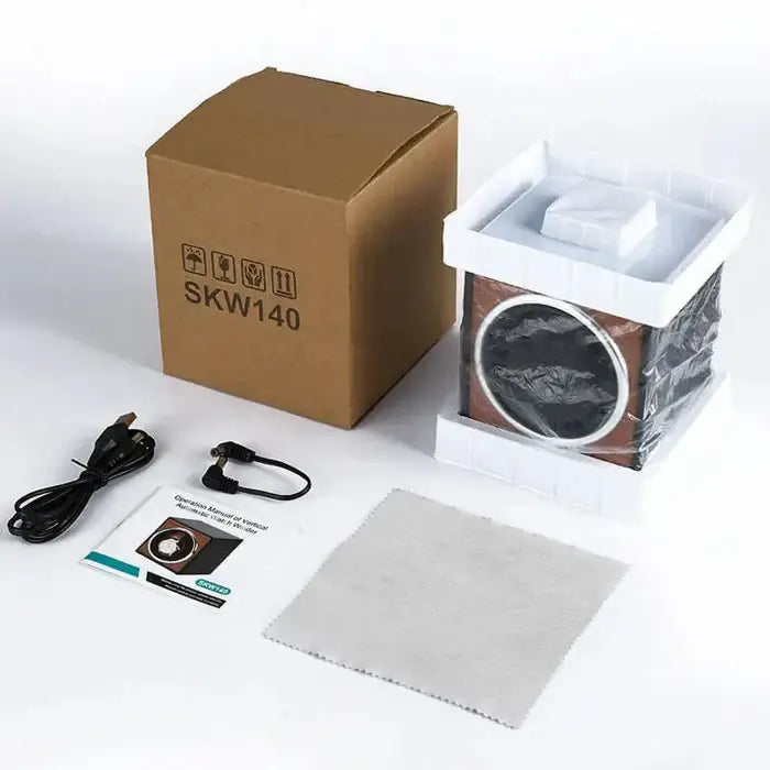 Remontoir montre cube bois