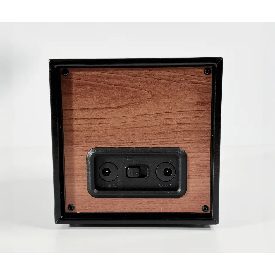 Remontoir montre cube bois