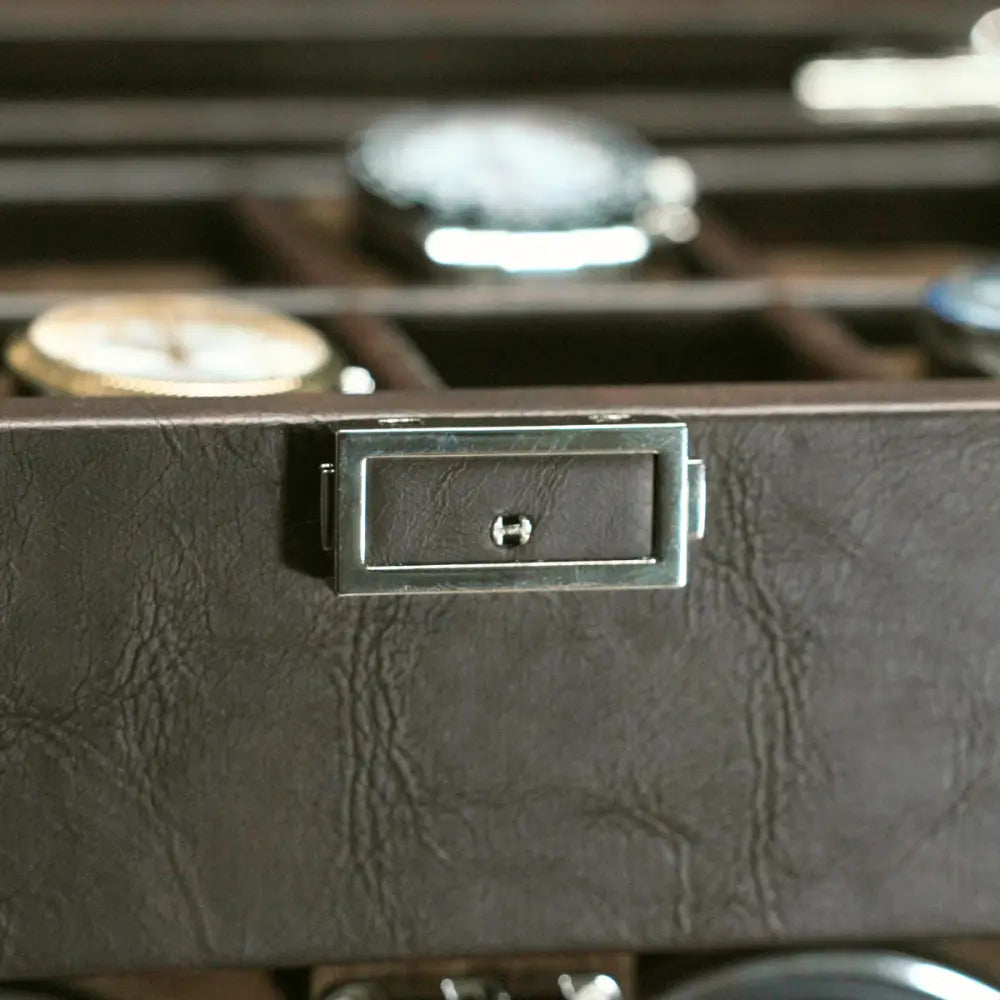 Remontoir pour 10 montres